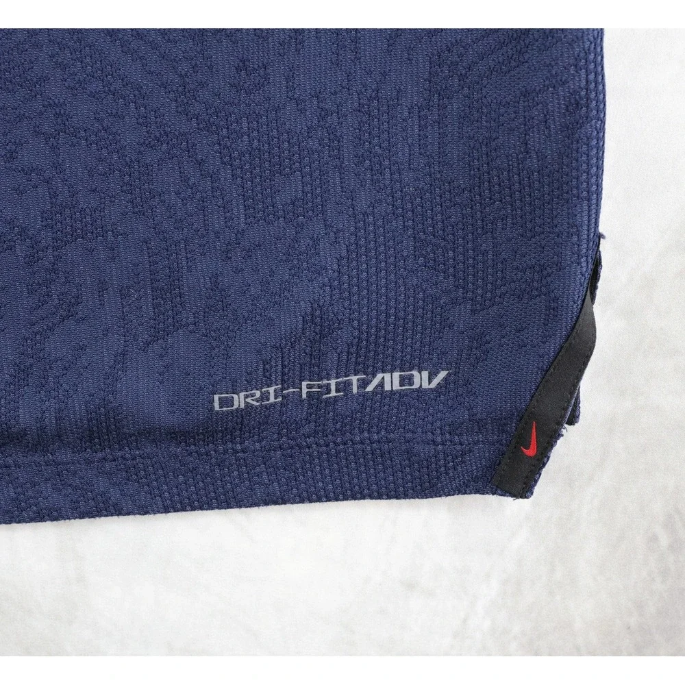 Nike mobility textured gorpcore
